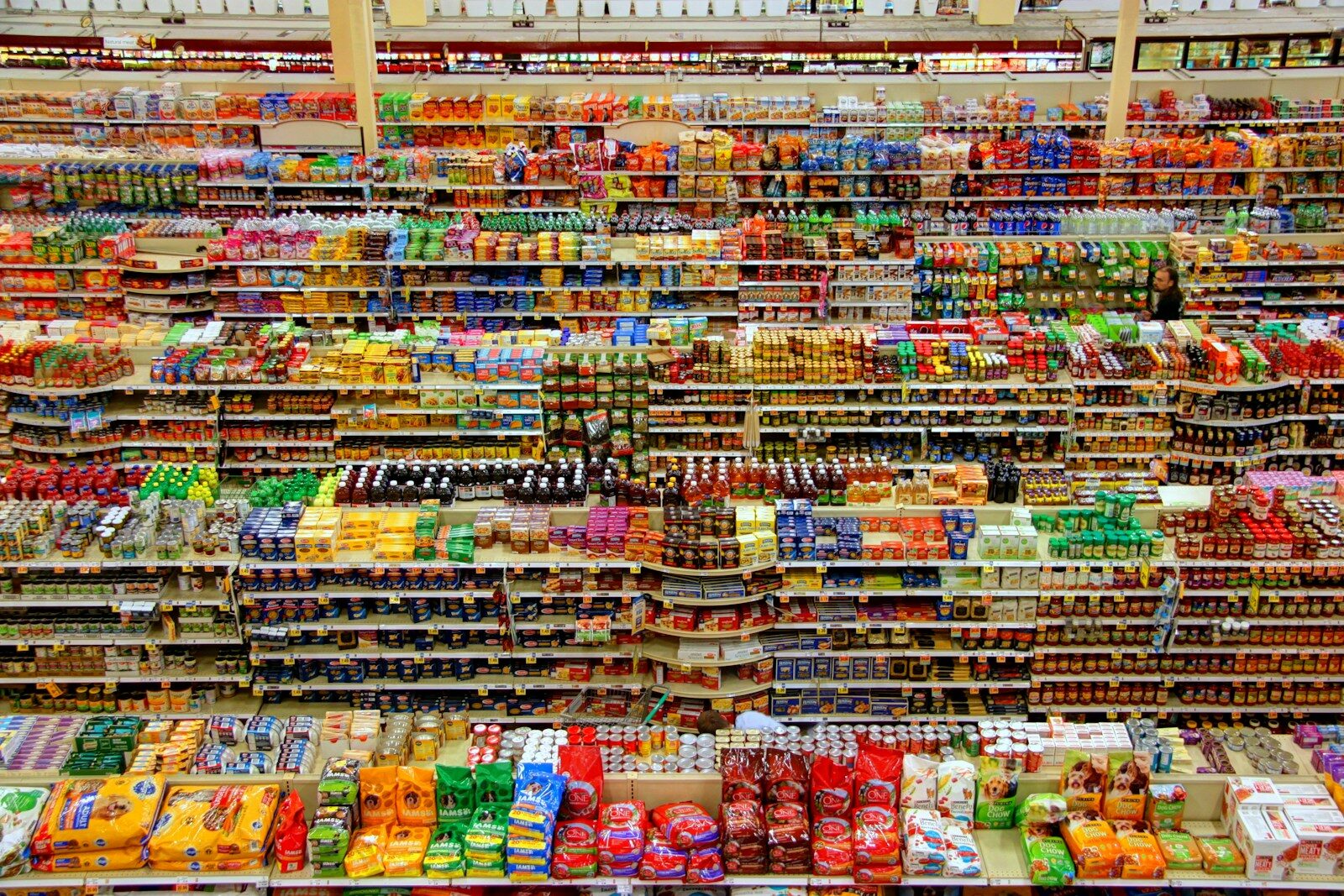 Black Friday em supermercado: a única semana em que o alimentar bate o varejo geral